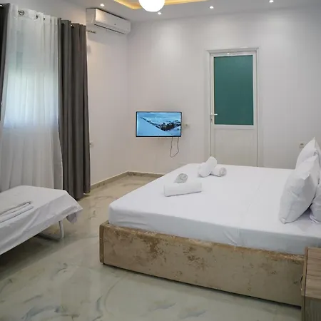 Agalliu 3* Berat